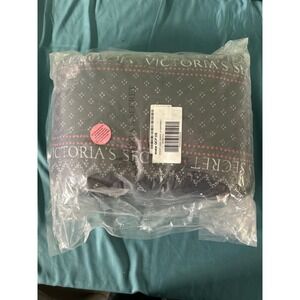 Victoria's Secret‎